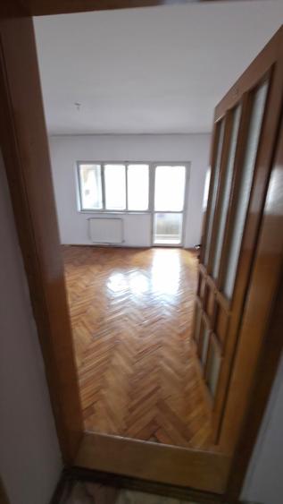 Apartament 2 camere central , 57 mp Petrosani, Hunedoara