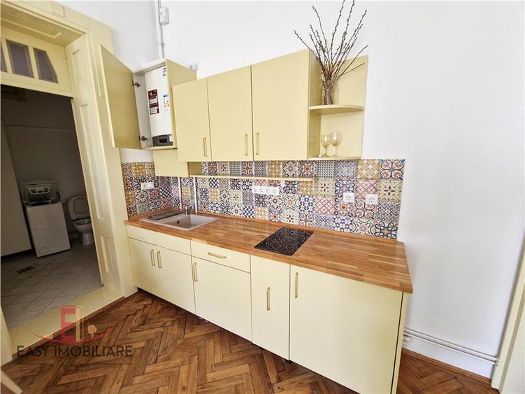 Apartament 2 camere, UMF, Ultracentral ,etaj 1, Targu Mures