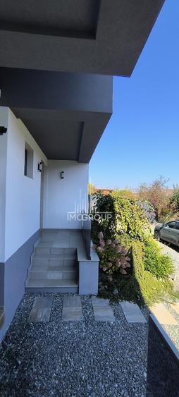 Duplex de închiriat în Borhanci 140 mp utili + terasă 30 mp + teren 523 mp