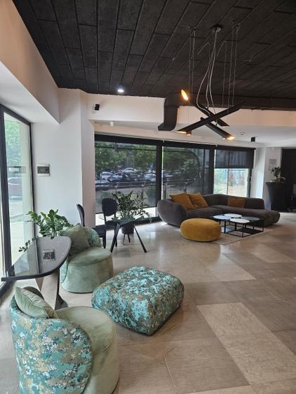 Spatiu comercial de inchiriat in zona Corneliu Coposu, 145mp, 5.025euro