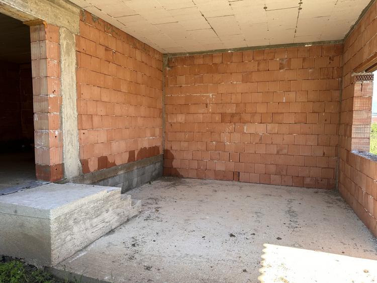 Casa noua la Rosu cu 4 camere teren aferent 386 mp cu toate utilitatile
