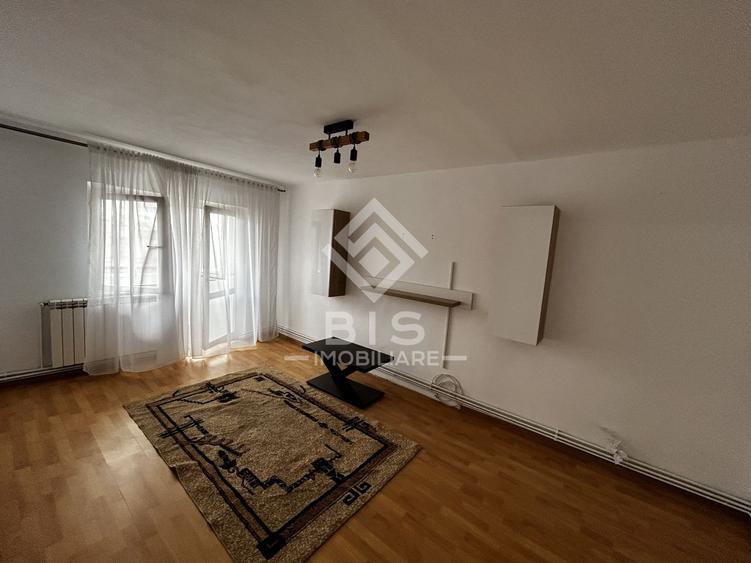 Chirie apartament 4 camere – Strada Pârcălabului