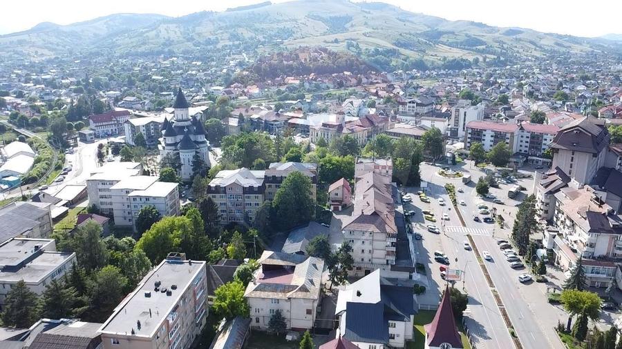 Apartament PARTER 2 Camere Ultracentral Gura Humorului