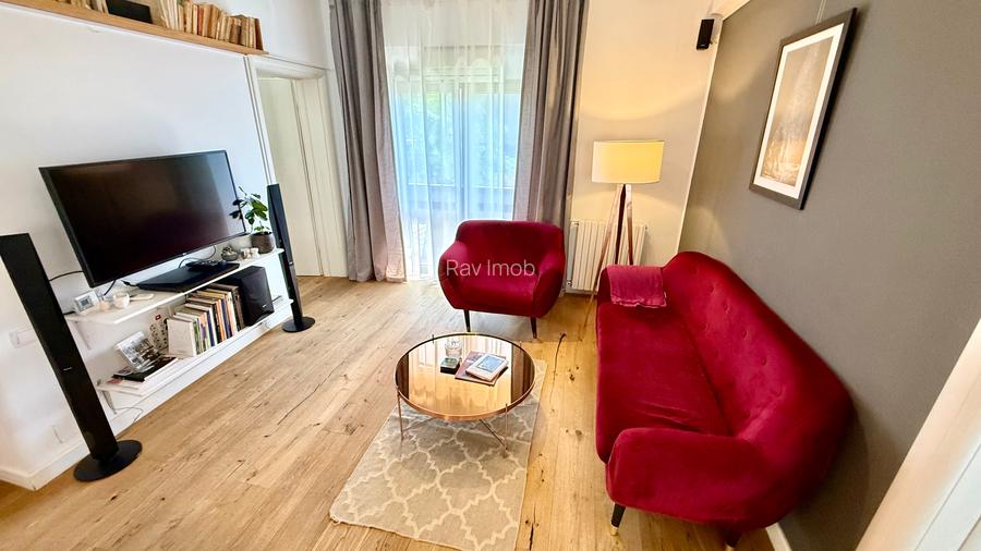 Toamnei, 3 camere mobilat-utilat, renovat, gata de mutat - 18