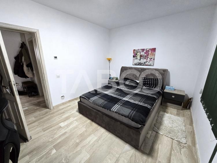Casa individuala de vanzare teren 852 mp 5 camere 2 bai Selimbar Sibiu