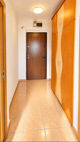 Inchiriez apartament 2 camere