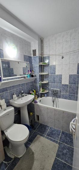 La parter în centrul Târgu Ocnei — investiție sau acasă, tu decizi
