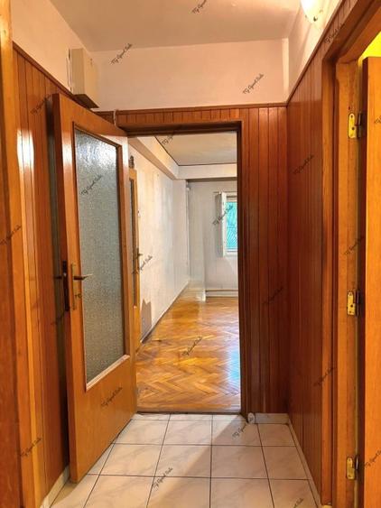 Direct proprietar Apartament 3 camere Vitan Mall , Centrala proprie