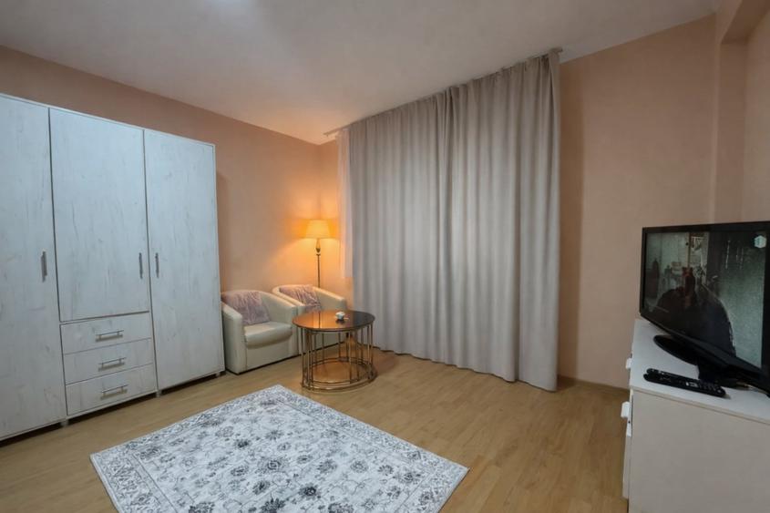 Apartament 1 camera cu parcare inclusa Floresti