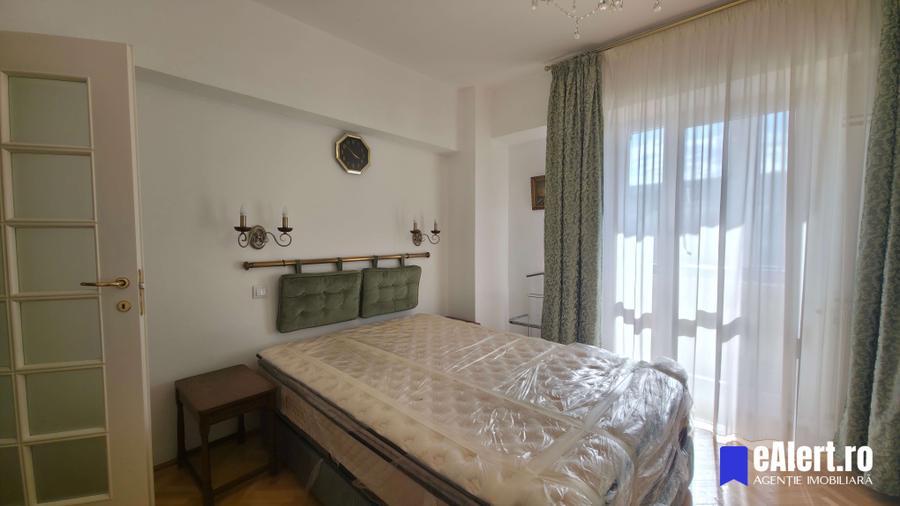 Prima inchiriere, 2 camere, str. Sfanta Vineri, Unirii, 63 mp, decomandat!