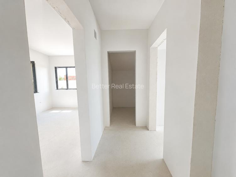 Casă nouă, 4 camere de vânzare individuală - 340 mp, La cheie – Berceni  Panouri - 16