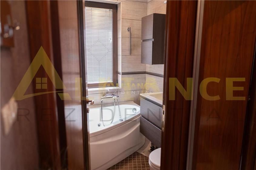 Vila 7 camere + Piscina - Soseaua Oltenitei