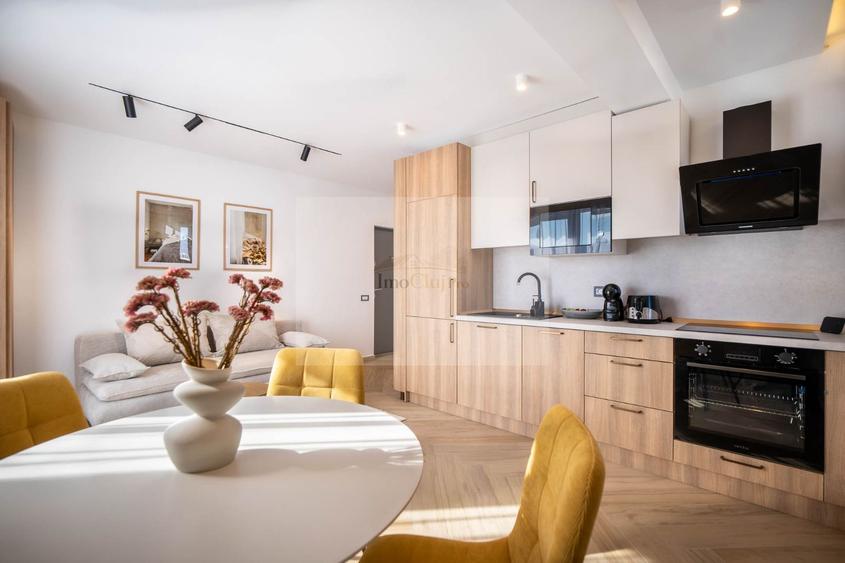 Penthouse LUX cu terasă 150 mp & jacuzzi | Iulius Mall – FSEGA