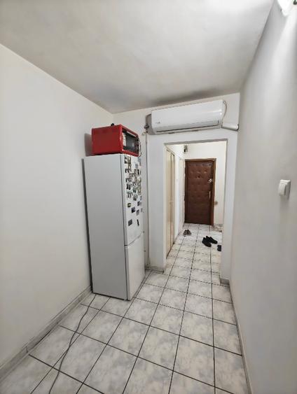 Închiriez apartament 3 camere – vis-a-vis de Mega Mall, Bucuresti