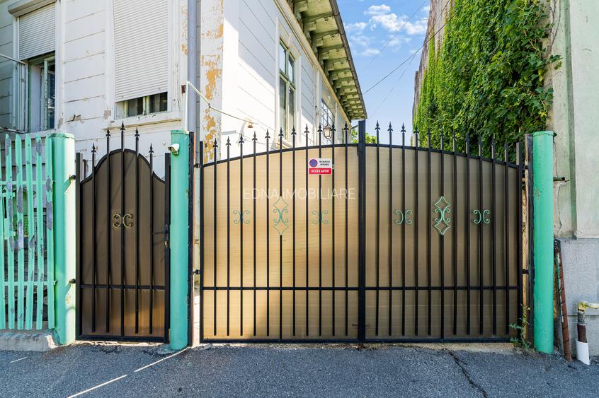 Crisului, casa boiereasca si teren de 800 mp - 33
