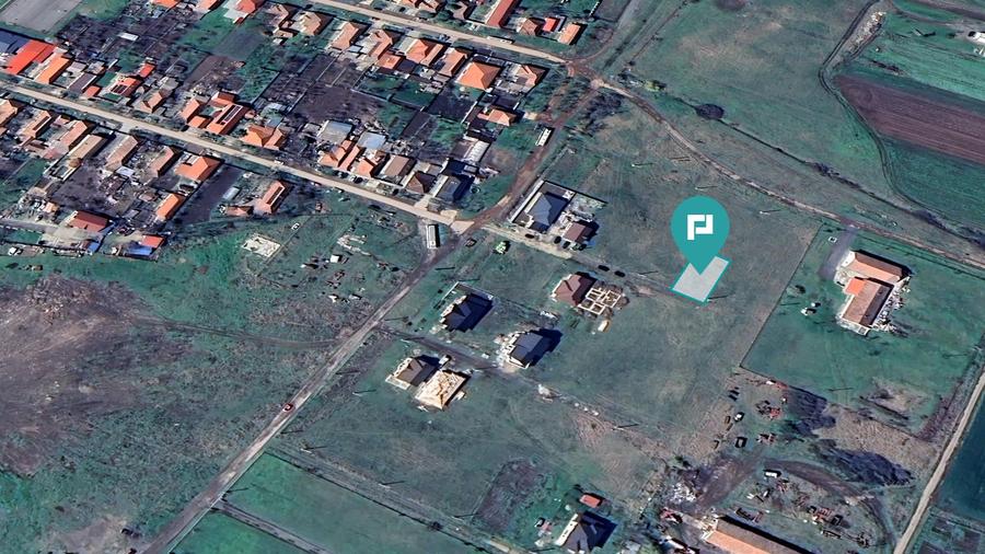 Loc de casa de 448mp în Livada