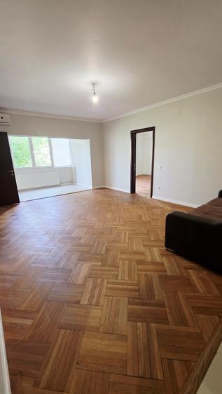 Vanzare 3 camere Universitate cu centrală proprie