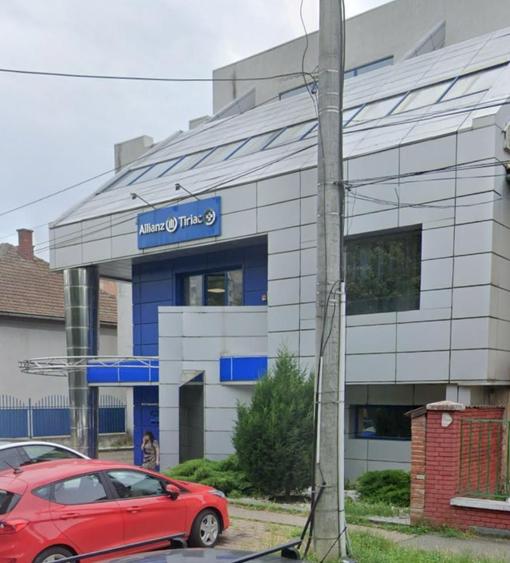 Cladire de birourii/clinica zona Take Ionescu!