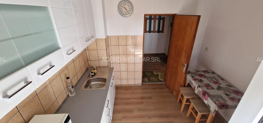 Doua camere decomandate stadionul Portul. - 13
