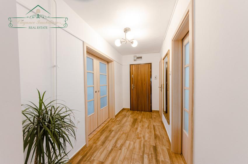 Apartament cu 5 camere si centrala proprie, zona Aurel Vlaicu, Arad