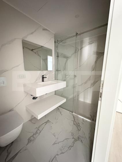 Apartament 2 camere, modern, parcare, zona UMF