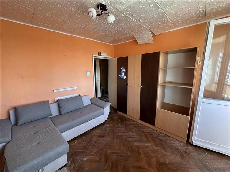 Decomandat, etaj intermediar, mobilat si utilat linga Kaufland