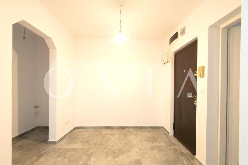 AX1240 Soarelui, Decomandat, Renovat Complet