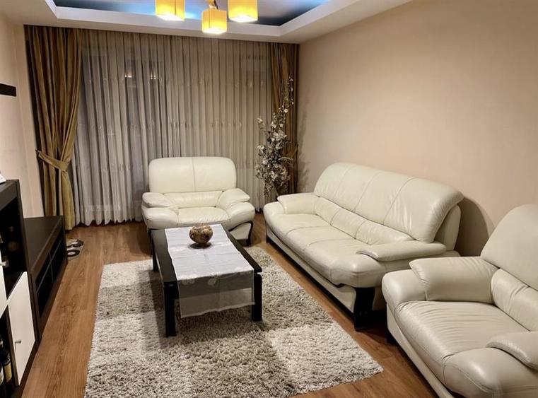 Apartament 3 Camere 67 Mp Etaj Intermediat Tudor zona Fortuna