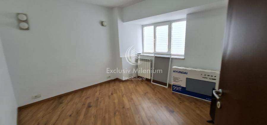Spatiu Birou Piata Alba Iulia -Bd Unirii Birouri Vedere Stradala
