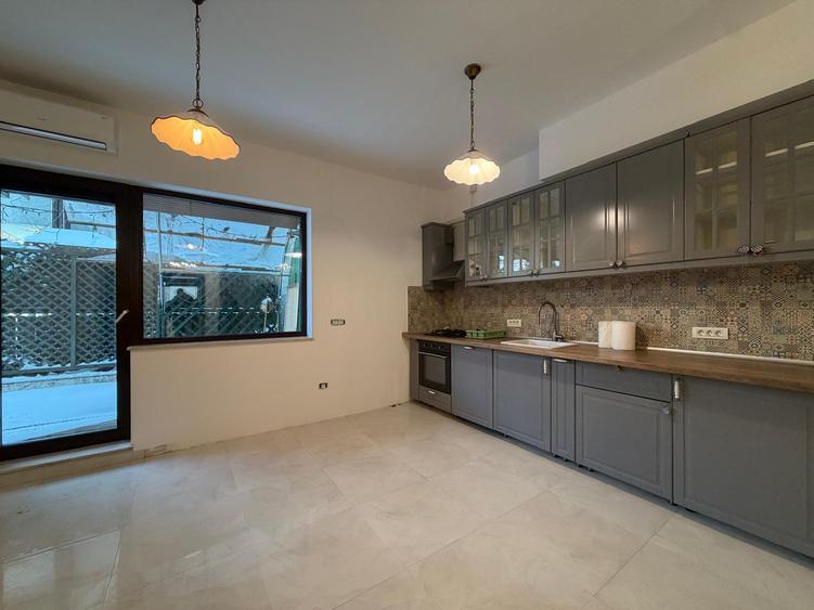 4 Camere || Kiseleff || Parter || Curte || 2 Parcari