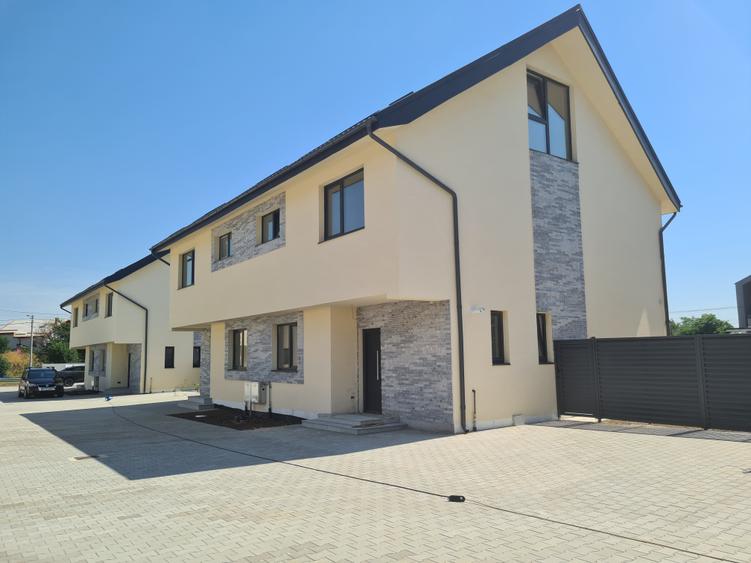Casă nouă 4, camere în Odăi- Otopeni – 125 mp utili, curte 250 mp, zona buna.