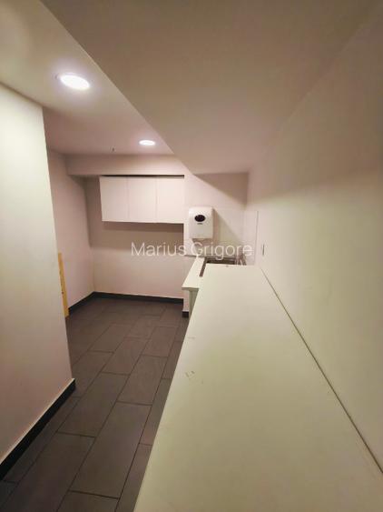 Spatiu comercial 166 mp, zona piata 1 MAI - 9