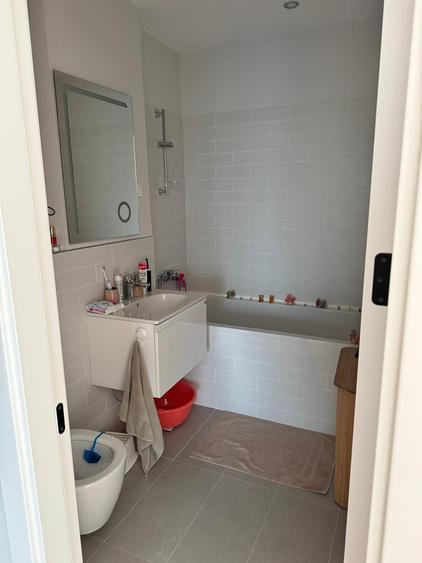 Apartament 3 camere | 91 mp | Terasa | 2 Parcari | Boxa