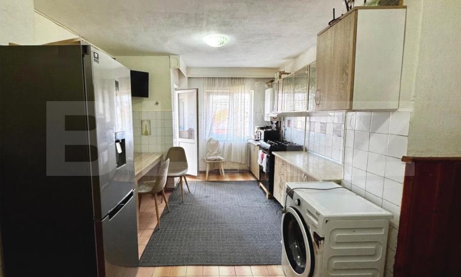 Apartament decomandat cu 2 camere, 57 mp, etaj 1, zona Sub Bazinul Olimpic