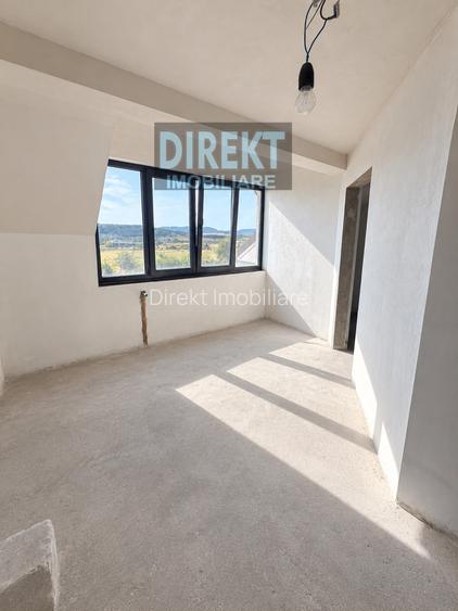 CASĂ DE VÂNZARE ÎN LIVEZILE | 120 MP | TEREN GENEROS – 70 ARI