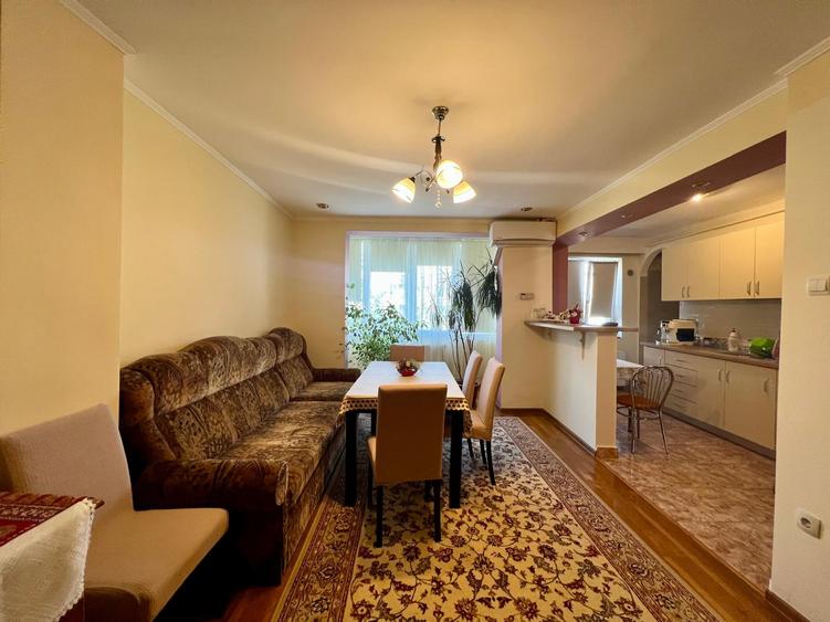 Apartament 3 camere+living Zona Centrala mobilat utilat 128500eur neg