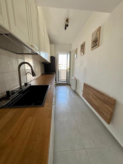 Apartament 3 camere Maniu 141 Metrou Păcii 2 min 87,5 mp Parcare inclusă