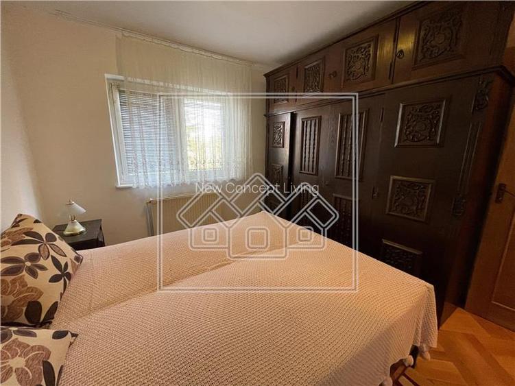 Apartament spatios cu 3 camere, Str. Scoala de Inot - 6