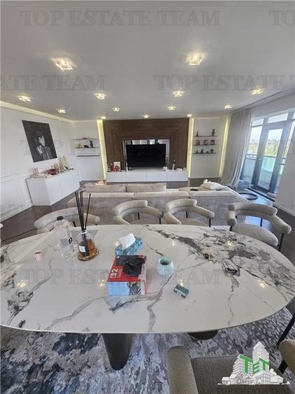 Penthouse de Lux cu vedere pe lacul tei