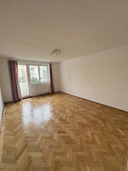 Apartament 2 cam, zona Centru Civic - Mesota, renovat, utilat, nemobilat