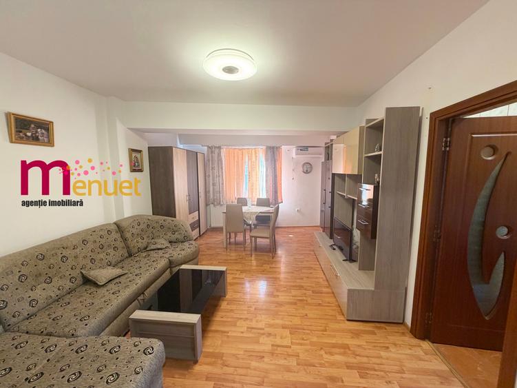 Apartament 2 camere,zona Biserica cu Ceas,etaj 1