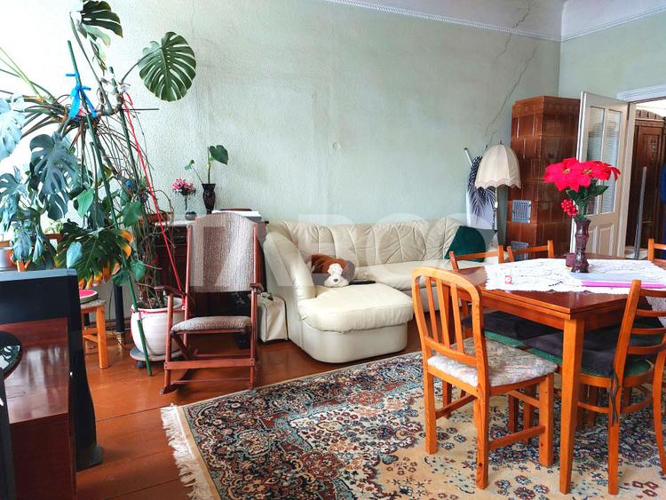 Casa si curte pretabila pentru 2 familii 980 mp teren liber Cisnadie