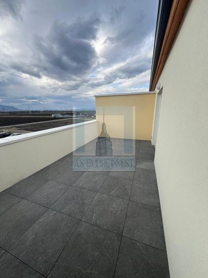 Apartament 3 camere / penthouse pe doua nivele - zona Sanpetru