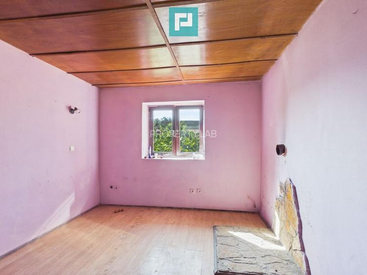 Casă Tileagd, 25 km Oradea, teren 328 mp - 14