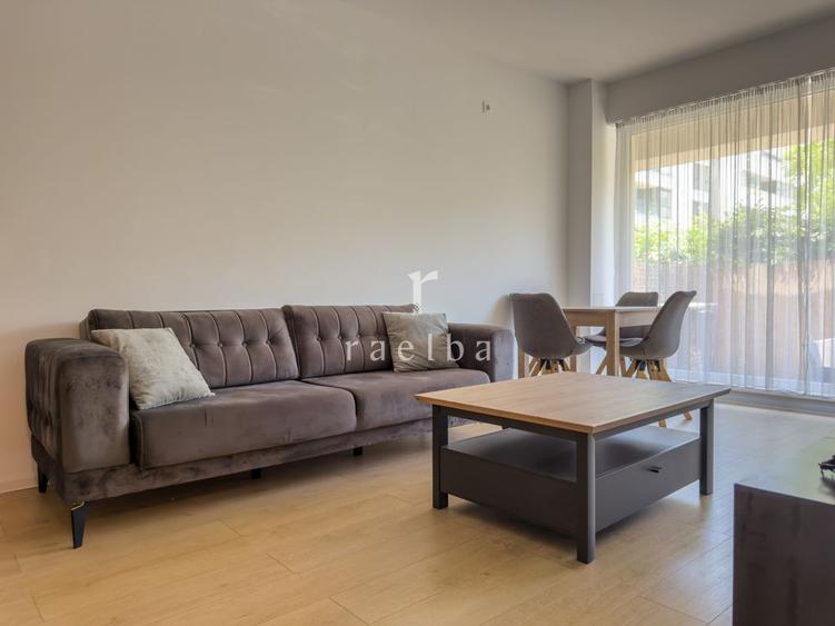 Atria | 2 camere | Gradin 24mp | Parcare | Piscina |