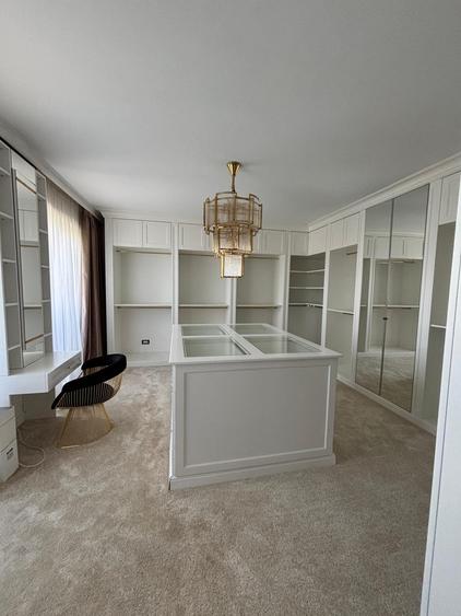 Penthouse pe doua etaje 11/12 , 4 camere, 3 bai Parc Tineretului lux si opulenta