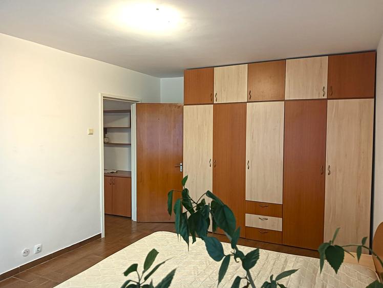 Vanzare apartament 2 camere Titan - 1 Decembrie 1918 – bloc reabilitat
