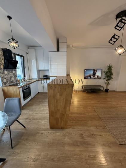 Apartament cu 2 camere - bloc 2017 - Piața Alba Iulia
