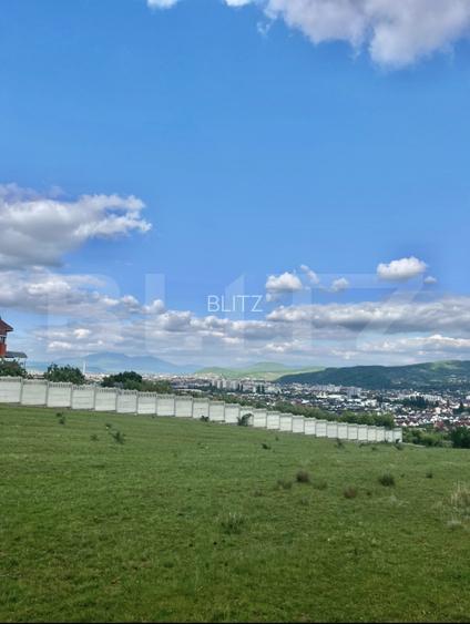 Teren intravilan de 19 ari, situat în zona drumul Sigmirului - 2