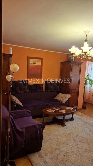 1 Decembrie 1918  Apartament 4 camere - 2